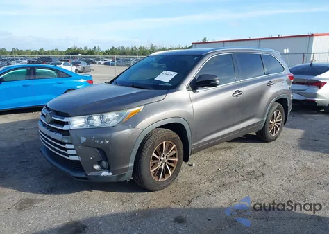 2018 Toyota Highlander Xle from USA, damaged, VIN 5TDJZRFH0JS540393